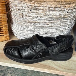 DREW Barcelona Black Slip-On adjustable sandal closed toe size 9.5 6E leather